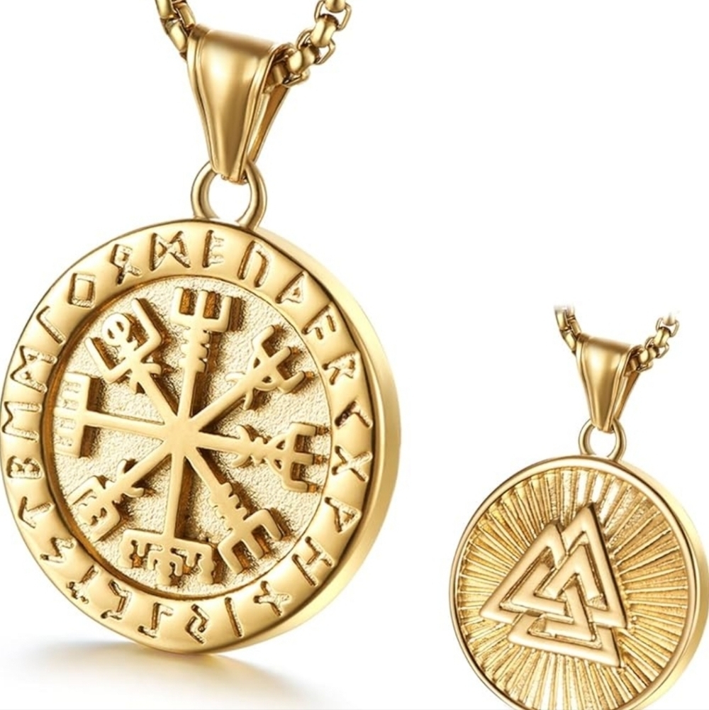 Gold Pendant Necklace